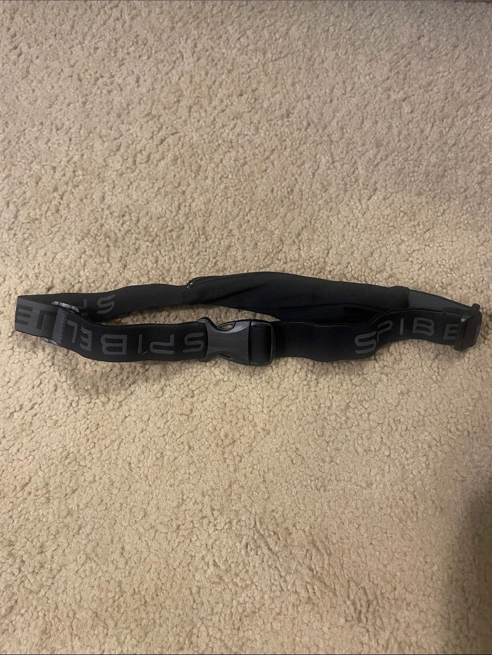 SPIbelt Black Running Belt with Adjustable Strap and Secure Buckle